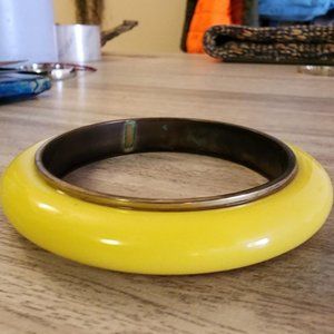 Vintage Yellow Acrylic and Brass Bracelet